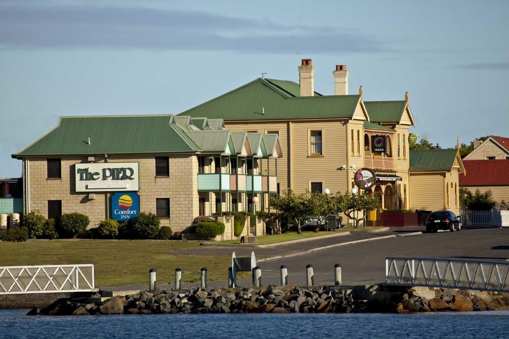 Comfort Inn The Pier George Town Esterno foto