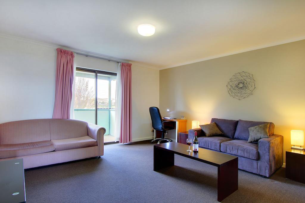 Comfort Inn The Pier George Town Esterno foto
